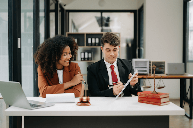 Empowering Workers Leveraging Legal Expertise for Neighborhood Council Engagement With a Abogado De Accidente En El Trabajo Workers' Compensation Lawyer